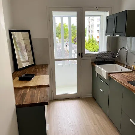 Apartment De 2 Chambres Avec Balcon Et Wifi A Merignac (Gironde)