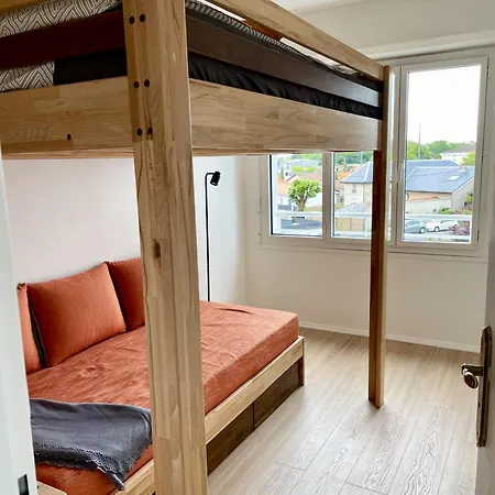 De 2 Chambres Avec Balcon Et Wifi A *